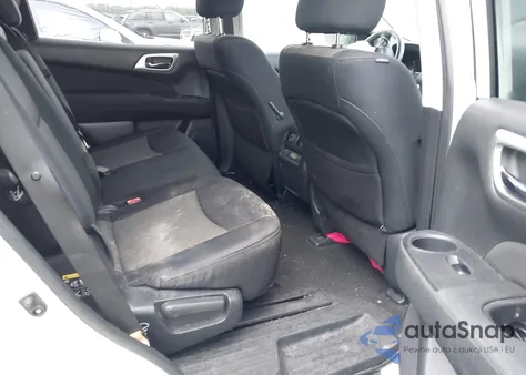 2017 Nissan Pathfinder S z USA, uszkodzony, nr VIN 5N1DR2MN8HC907478